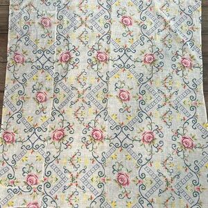 Vintage Hand-Stitched Linen Floral Cottagecore Tablecloth